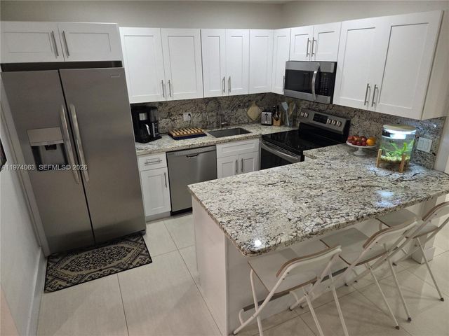 11720 SW 81st Rd 11720, Pinecrest, FL 33156