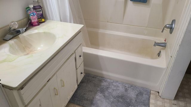 207 N State Street, Gobles City, MI 49055