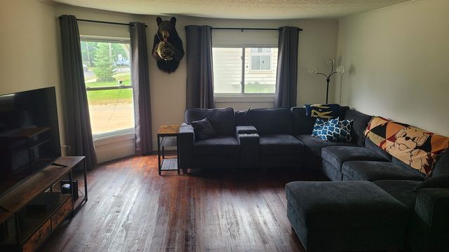 207 N State Street, Gobles City, MI 49055
