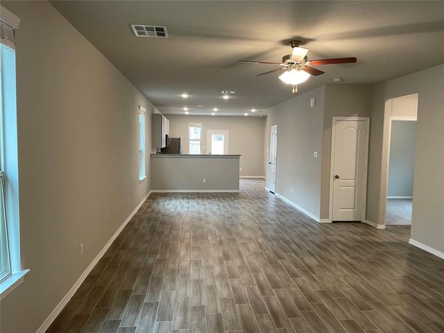 851 Redinger Ridge Drive, Huffman, TX 77336