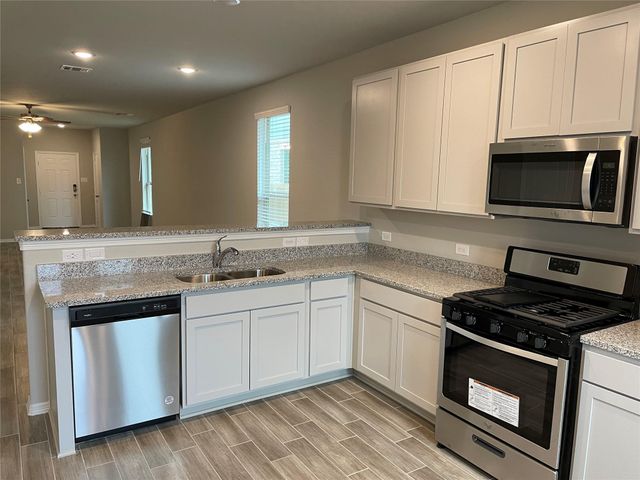 851 Redinger Ridge Drive, Huffman, TX 77336