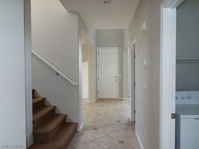 10825 Paradise Road, Henderson, NV 89052