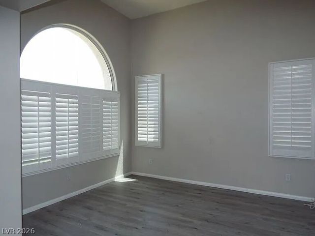 10825 Paradise Road, Henderson, NV 89052