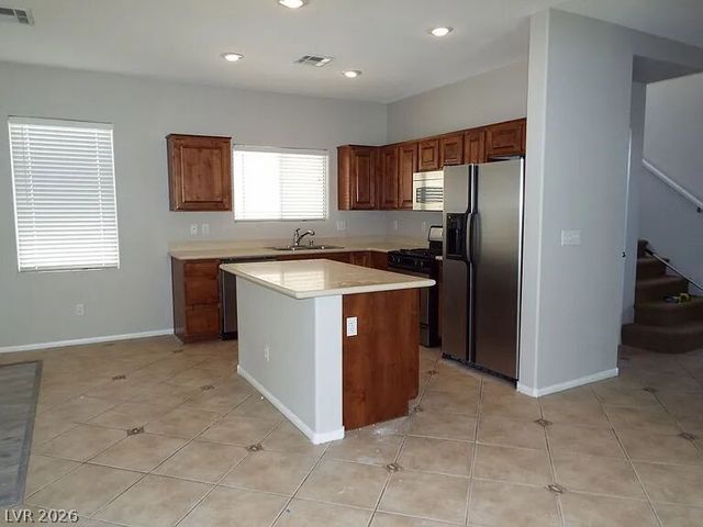 10825 Paradise Road, Henderson, NV 89052