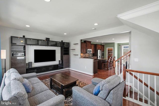 16700 SHACKLEFORD WAY, Woodbridge, VA 22191