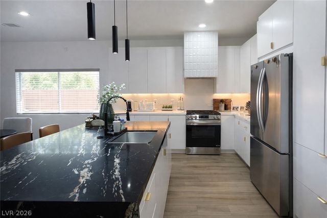 4434 Verdiccio Avenue, Las Vegas, NV 89141