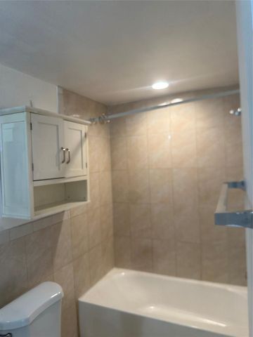 6541 Miramar Parkway, Miramar, FL 33023