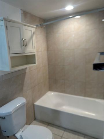 6541 Miramar Parkway, Miramar, FL 33023