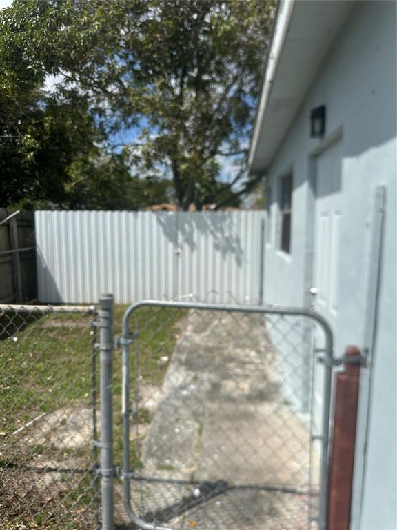 6541 Miramar Parkway, Miramar, FL 33023
