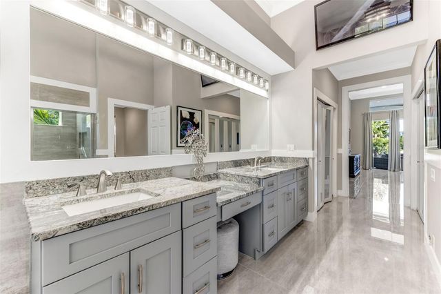1307 ALHAMBRA DRIVE, Apollo Beach, FL 33572