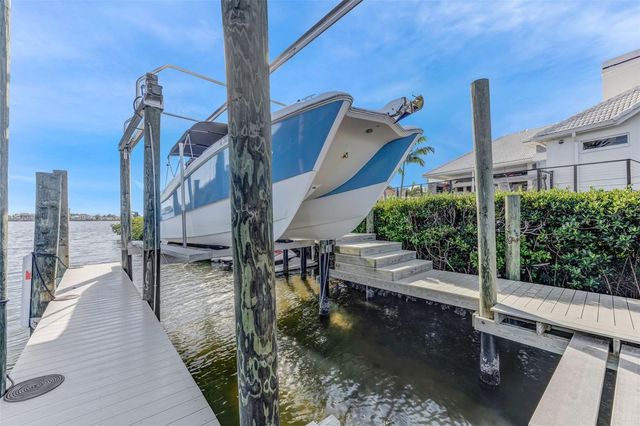 1307 ALHAMBRA DRIVE, Apollo Beach, FL 33572