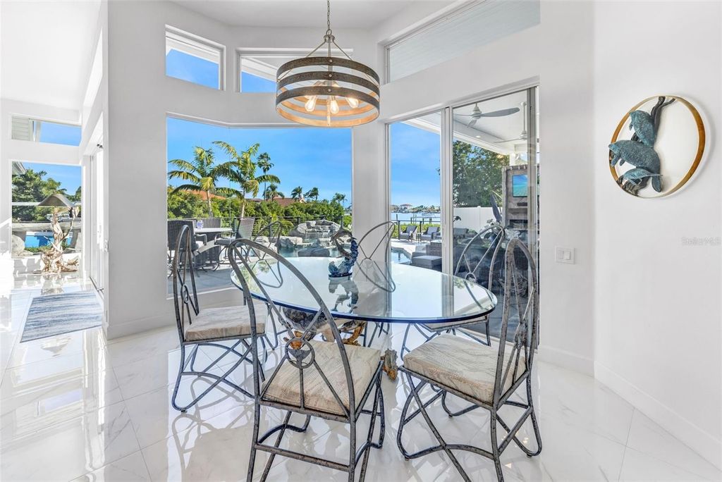 Image 18 of property listing at 1307 ALHAMBRA DRIVE, Apollo Beach, FL 33572