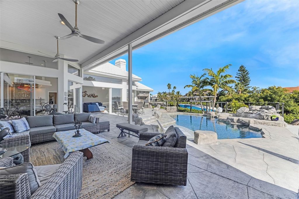 Image 50 of property listing at 1307 ALHAMBRA DRIVE, Apollo Beach, FL 33572