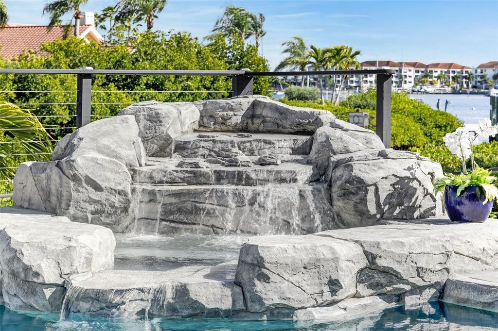 Image 59 of property listing at 1307 ALHAMBRA DRIVE, Apollo Beach, FL 33572