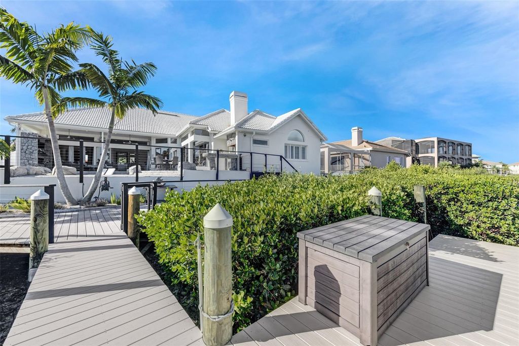 Image 64 of property listing at 1307 ALHAMBRA DRIVE, Apollo Beach, FL 33572