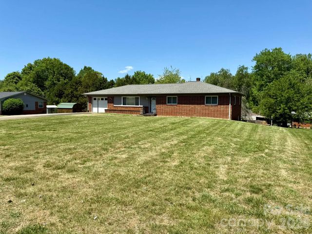 3195 Westview Street, Valdese, NC 28690