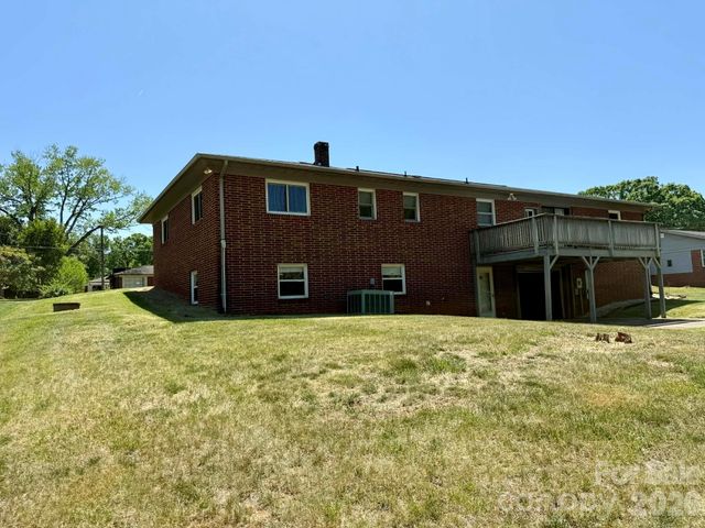 3195 Westview Street, Valdese, NC 28690