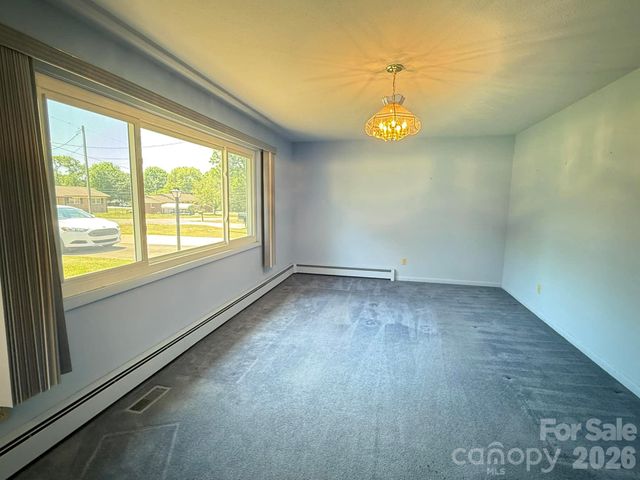 3195 Westview Street, Valdese, NC 28690