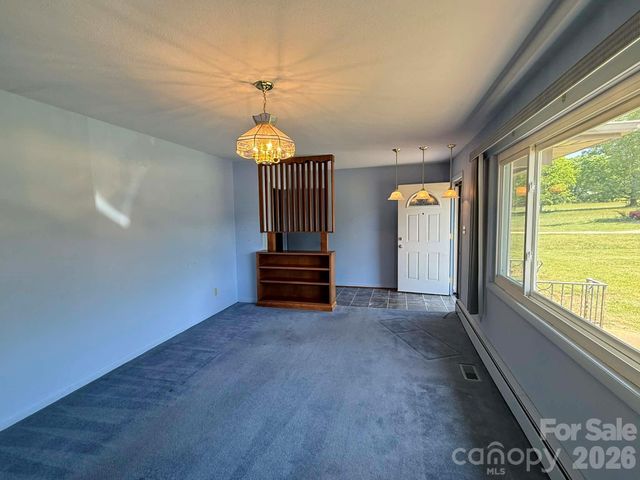 3195 Westview Street, Valdese, NC 28690