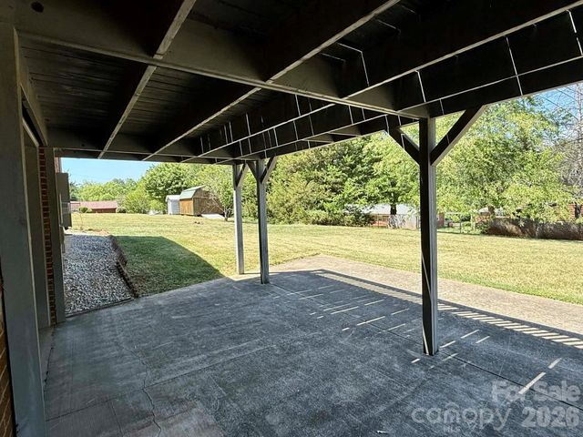 3195 Westview Street, Valdese, NC 28690
