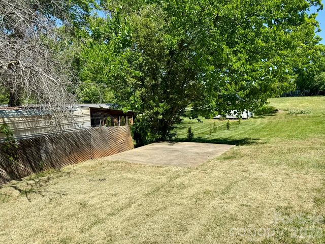 3195 Westview Street, Valdese, NC 28690