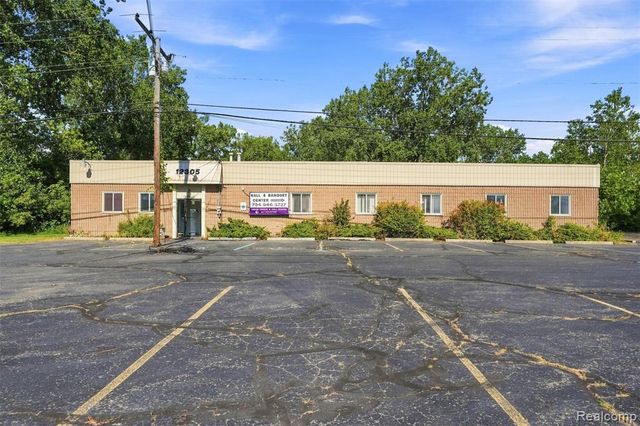 12305 Beech Daly Road, Taylor, MI 48180