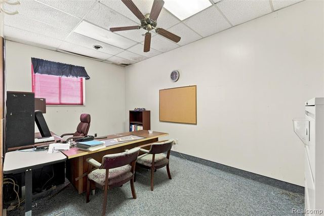 12305 Beech Daly Road, Taylor, MI 48180