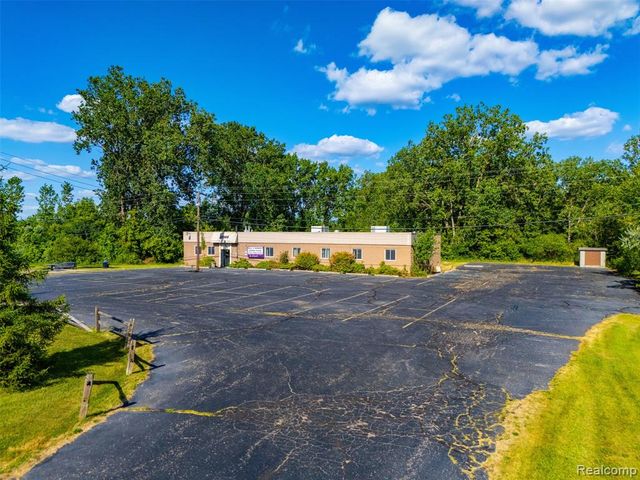 12305 Beech Daly Road, Taylor, MI 48180