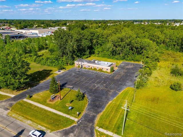 12305 Beech Daly Road, Taylor, MI 48180