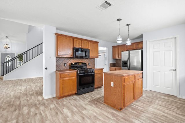2706 Turtle River DR, Leander, TX 78641