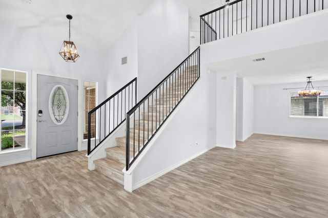 2706 Turtle River DR, Leander, TX 78641