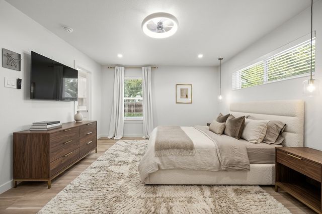 3438 McFarlin Boulevard 202, University Park, TX 75205