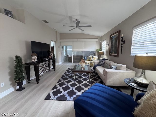 6800 Satinleaf RD S 204, Naples, FL 34109