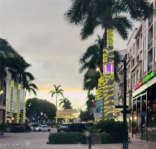 6800 Satinleaf RD S 204, Naples, FL 34109