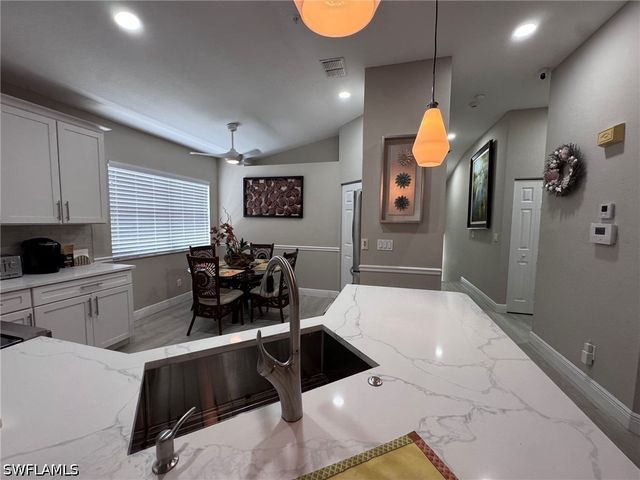 6800 Satinleaf RD S 204, Naples, FL 34109