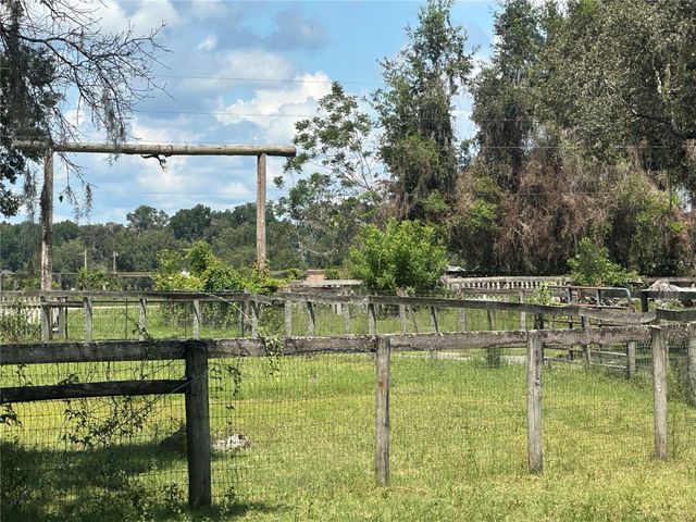 10553 NE 36TH AVENUE, Anthony, FL 32617