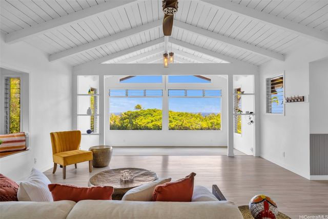 2576 Alohia Place, Haiku, HI 96708