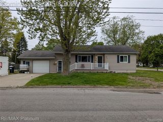 815 N Dewey Street, Owosso, MI 48867