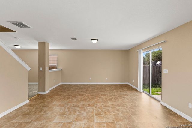 6335 fence crossing, San Antonio, TX 78244