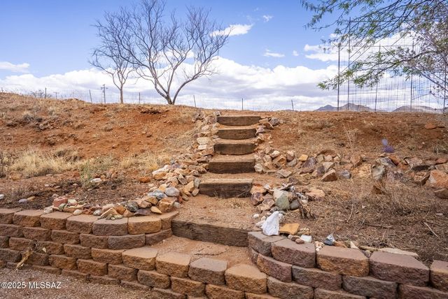 21 Ranchero Court, Patagonia, AZ 85624