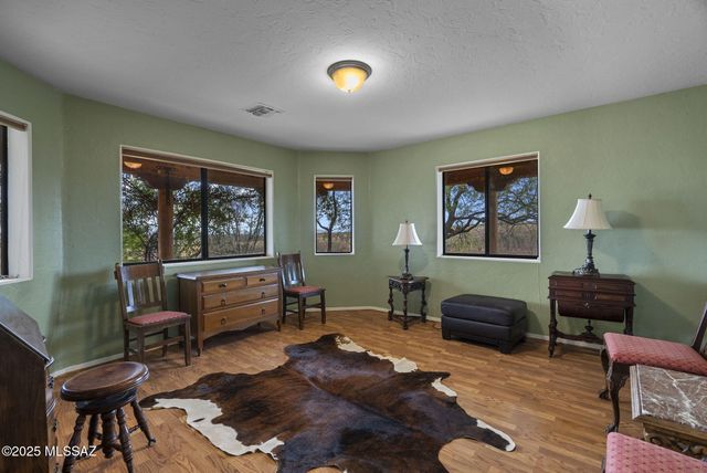 21 Ranchero Court, Patagonia, AZ 85624