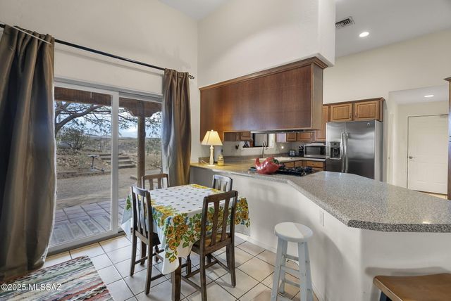 21 Ranchero Court, Patagonia, AZ 85624