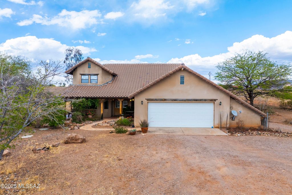 21 Ranchero Court, Patagonia, AZ 85624