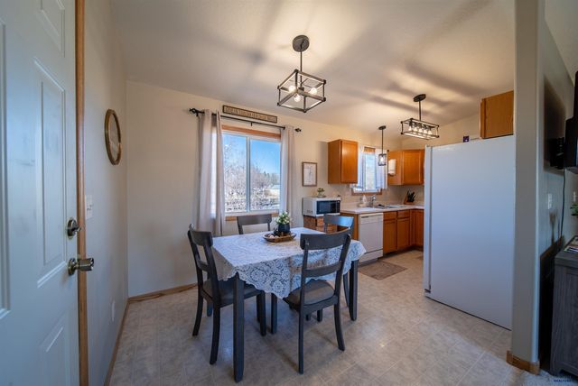 2477 REED CT, Rapid City, SD 57703