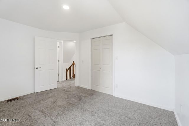 815 Woodsdale Avenue, Toledo, OH 43609
