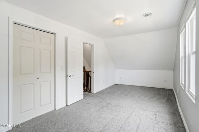 815 Woodsdale Avenue, Toledo, OH 43609