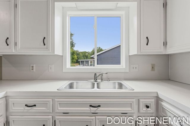 6632 City View Drive, Hudsonville, MI 49426
