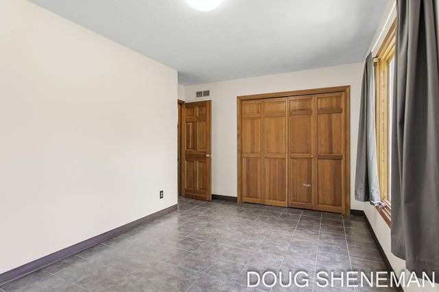 6632 City View Drive, Hudsonville, MI 49426