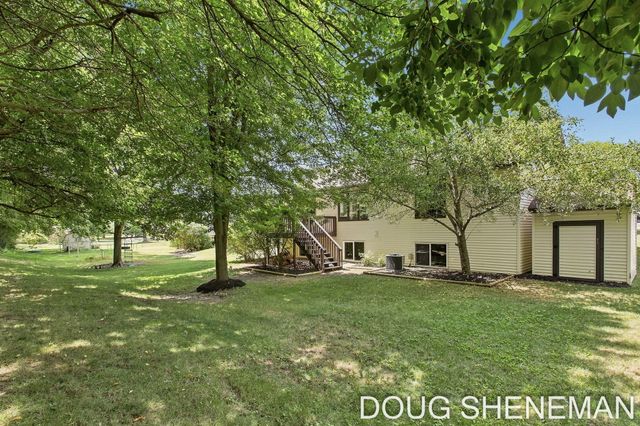 6632 City View Drive, Hudsonville, MI 49426