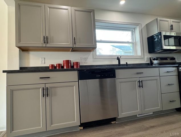 84 Polk Street, Lynchburg, VA 24504